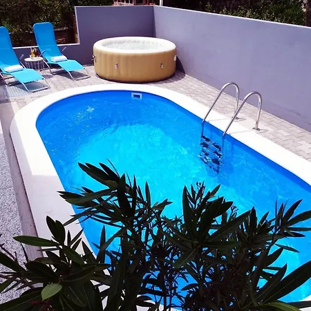 In With Pool